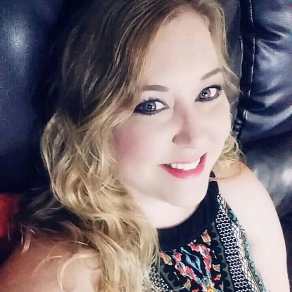 Meet your Posher, Cherie